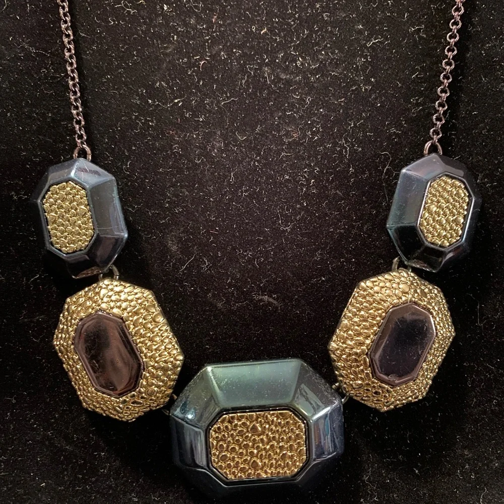 Black Octagon & Hammered Silver Necklace | Geometric Statement - Picture 6 of 8